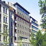 Hotel Kurfuerstendamm Am Adenauerplatz 3*